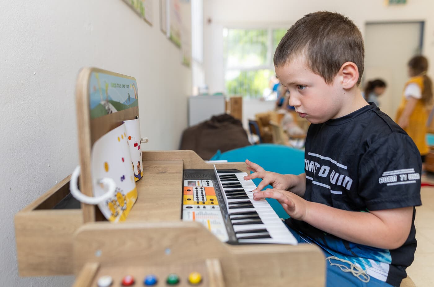 בגן ובכיתה (8)